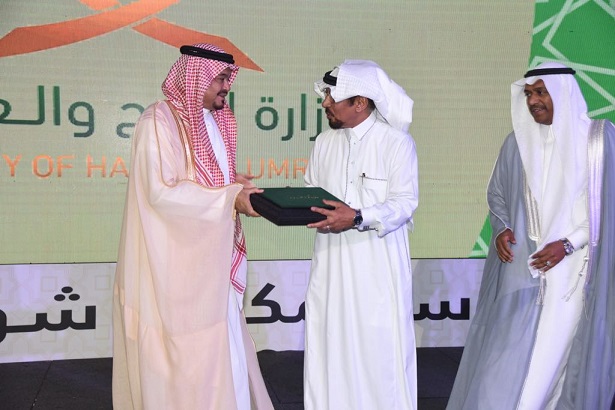 بخيت طالع : تشربت المهنة بملعقة صغيرة .. والتقيت بقادم من الفضاء .. وقصة ليلتي مع الشرطة 2 شهادة شكر وزير الحج 1439
