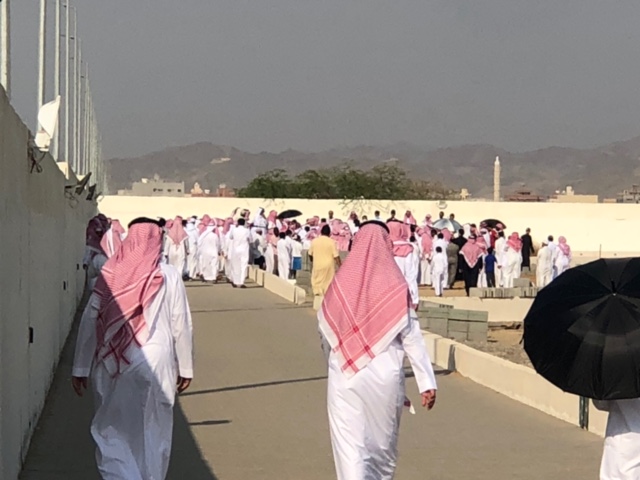 حضور المشيعين لجنازة الشاب عبدالله رحمه الله 
