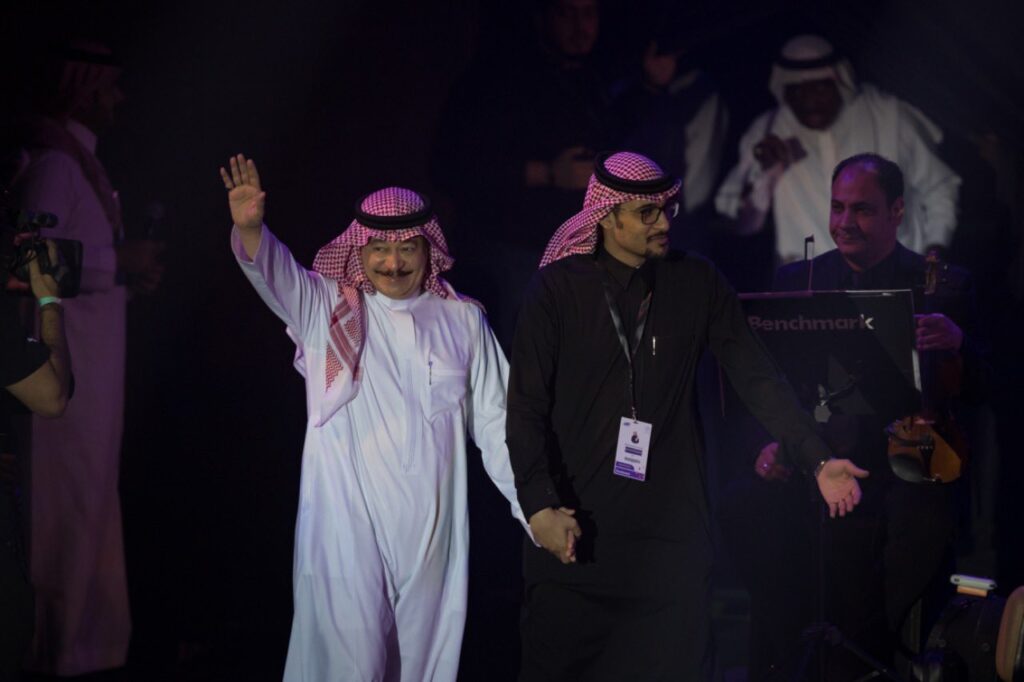 تحية الجماهير للفنان الكبير علي عبدالكريم 