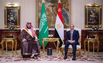 1655818817 الرئيس المصري يستقبل ولي العهد في قصر الاتحادية فيديو