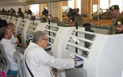1656008052 الجوازات تستقبل أول أفواج حجاج اليمن عبر منفذ الوديعة