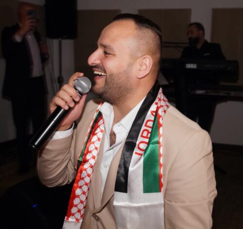 الفنان عيسى السقار