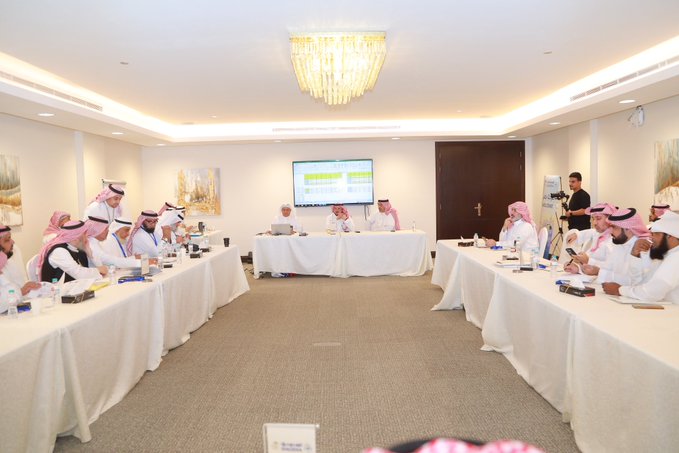 الخطوط السعودية تُجري قرعة الرحلات الداخلية لحملات الحج 1 FWad 1dXwAASCNL