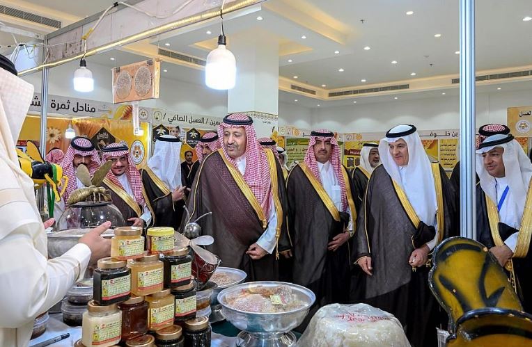 زمنتهع