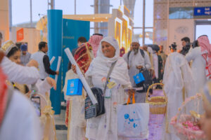"الخطوط السعودية" تودّع آخر رحلة للحجاج 2 WhatsApp Image 2022 08 14 at 3.44.57 PM