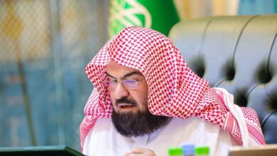السديس يكلّف عدداً من الشباب والقيادات النسائية في مناصب مختلفة