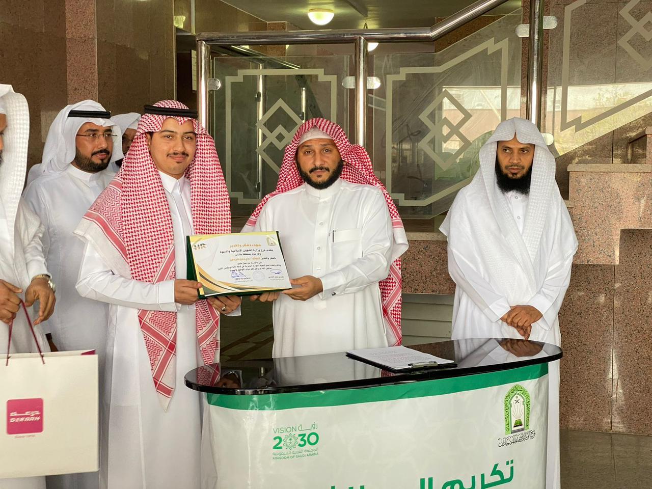 ثقققققققق