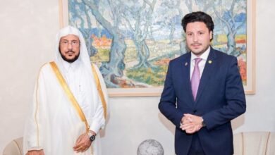 مننمنمنم