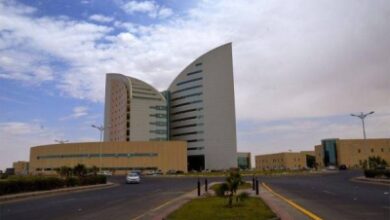 ورقة بحثية لطالبتين سعوديتين بأشهر مجلات الفيزياء النووية