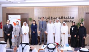 مقهى الفجيرة الثقافي يستعرض فلسفة الأدب الساخر 2 صثصثصصث
