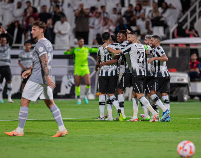 الدوري السعودي للمحترفين: الشباب يتغلب على الطائي بهدفين دون رد 1 التقاط 20