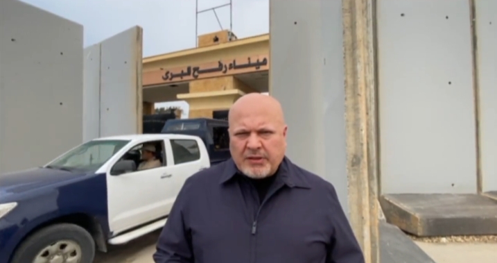 من أمام معبر رفح مدعي المحكمة الجنائية الدولية يجب عدم