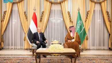 بتوجيه من ولي العهد وزير الدفاع يلتقي رئيس وأعضاء مجلس