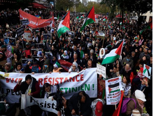مسيرات حاشدة بالعاصمة الفرنسية لدعم الشعب الفلسطيني وللمطالبة بوقف فوري لإطلاق النار في غزة 1 يسسسسسس
