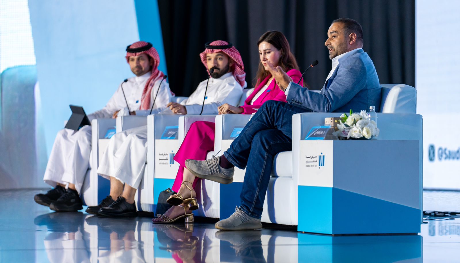متخصصون: مهم رفع مستوى مناهج اللغة العربية في مؤسسات التعليم 1 صورة واتساب بتاريخ 2023 12 14 في 11.17.01 59492c2b