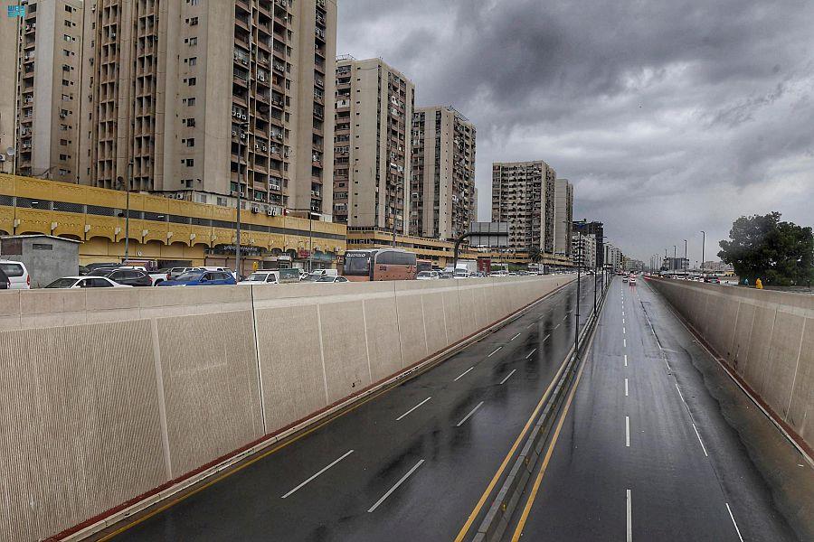 مطر Medium