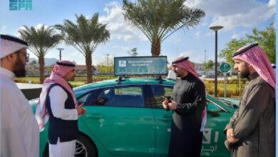1707935771 أمانة المدينة تُدشن مشروع اللوحات الإعلانية الرقمية على حافلات النقل