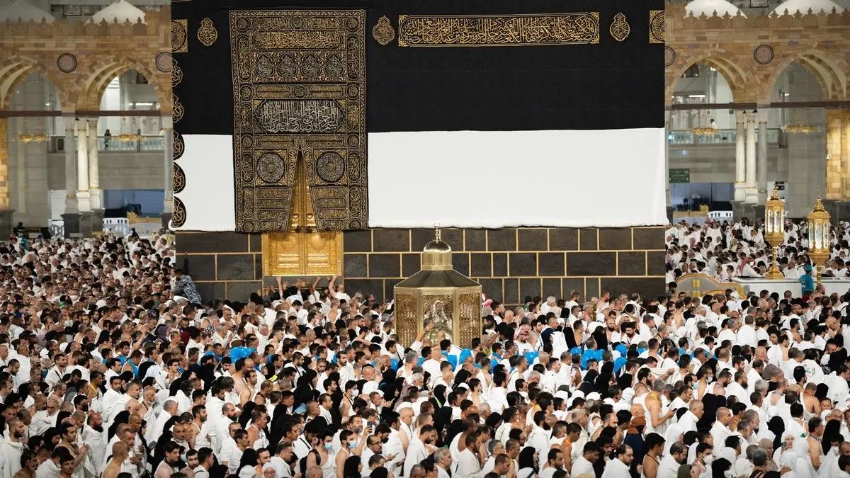 في أول أيام عيد الأضحى.. الحجاج يؤدون "طواف الإفاضة" 1 قفففففففففففففف