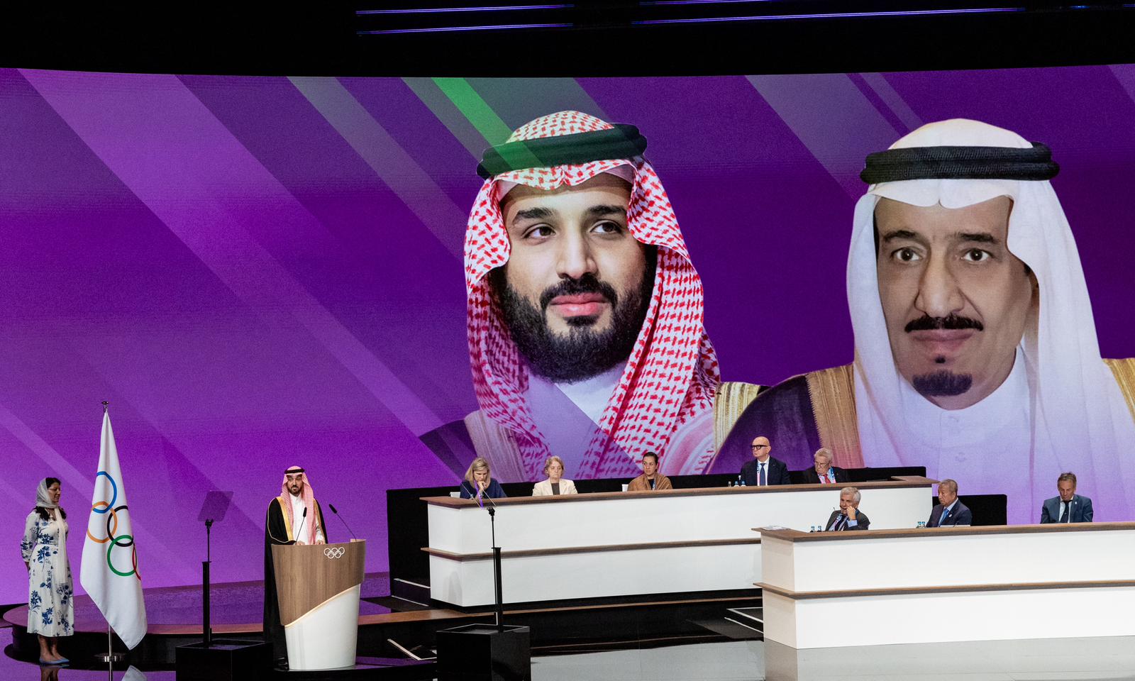 الفيصل