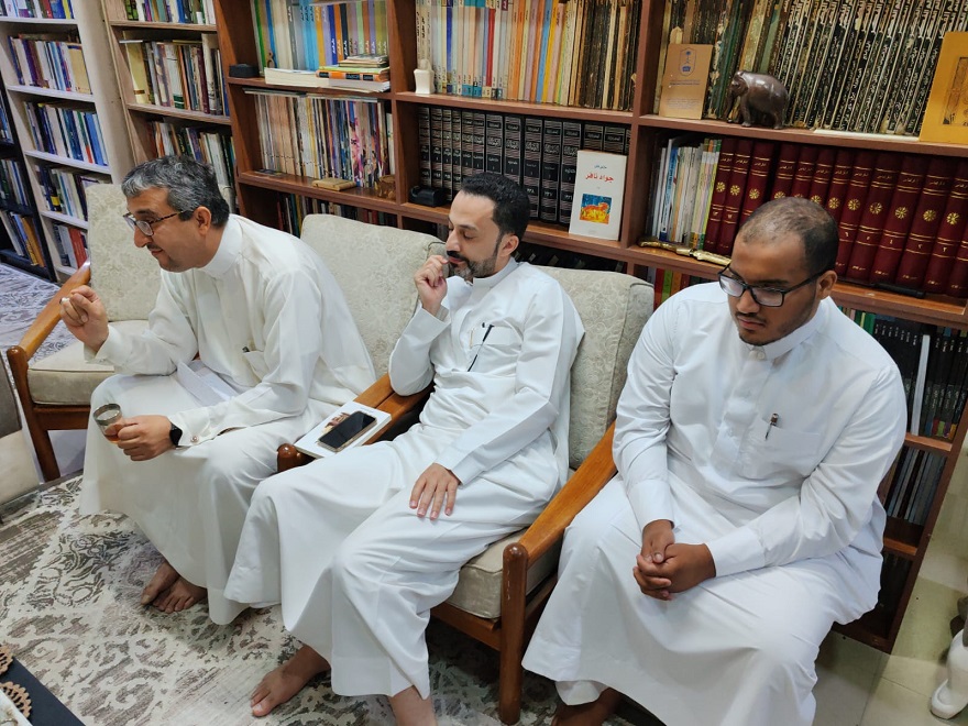 (فراغ مكتظ) .. في نادي أصدقاء السرد بالأحساء 5 2 1