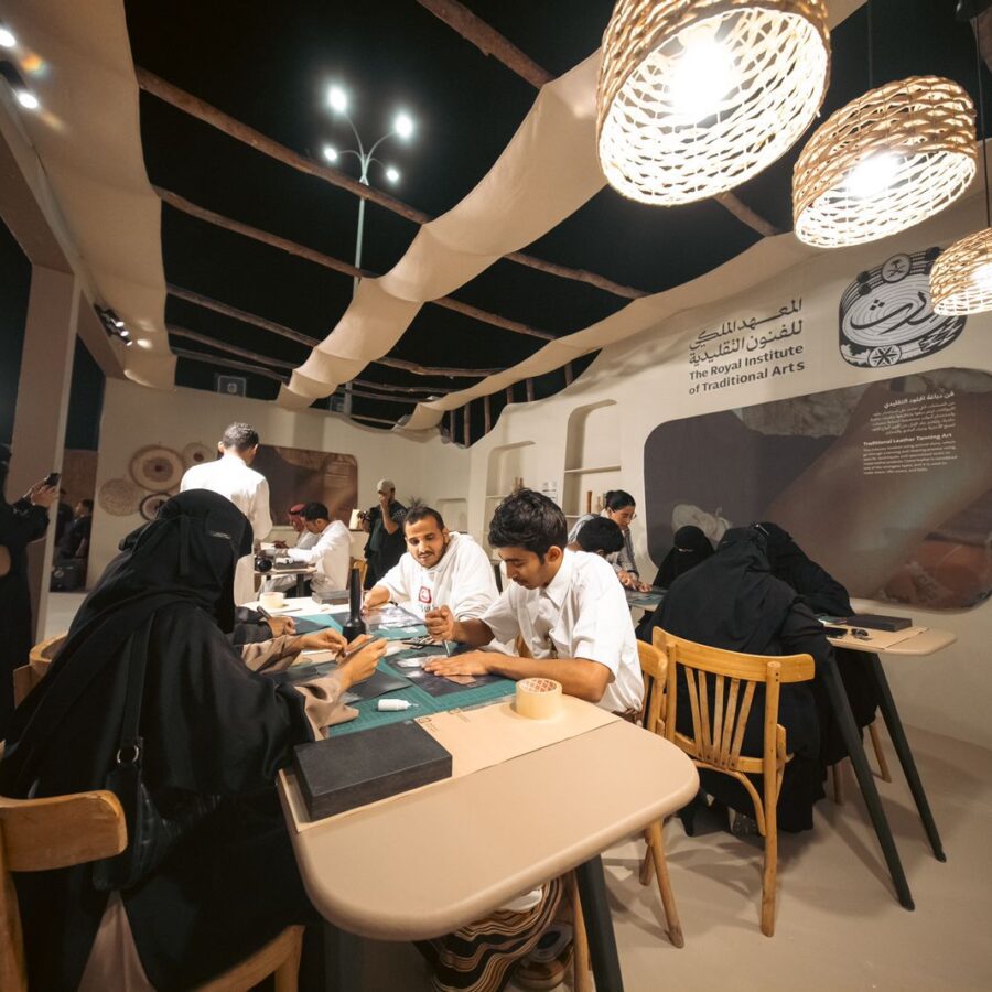باصييي