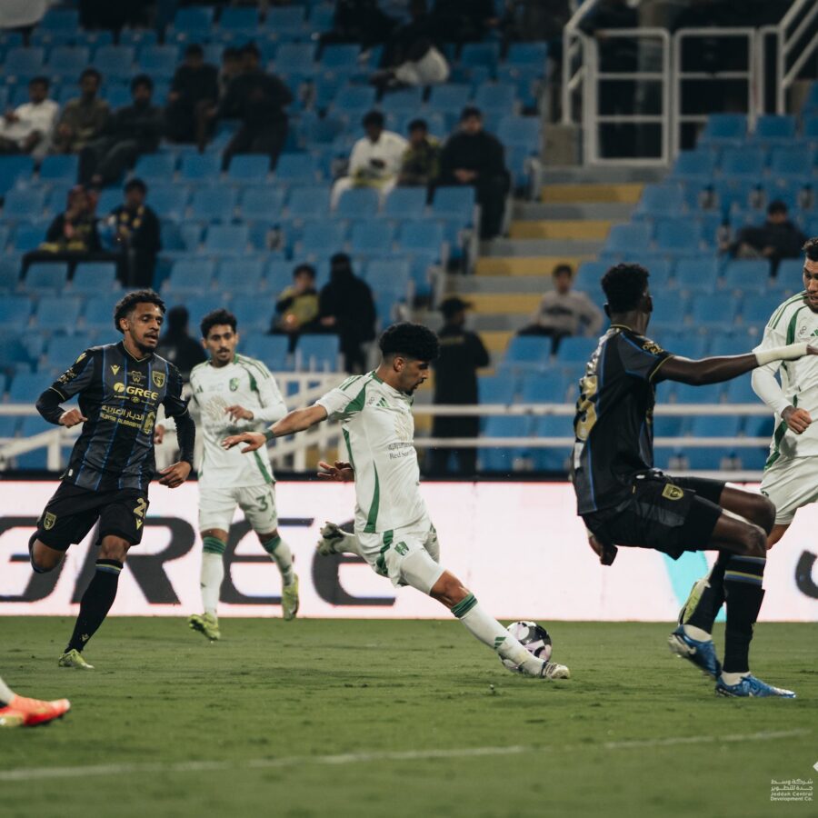 GeOblakXgAA GlP Copy