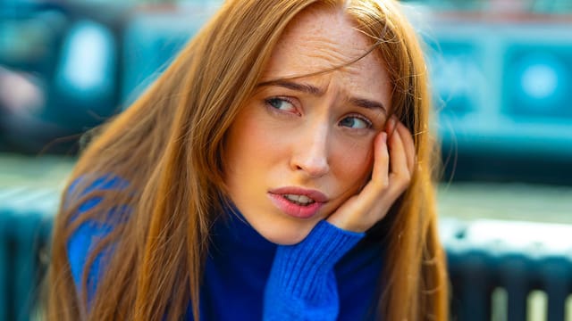 if you grew up feeling like you didnt fit in psychology says you likely possess these 7 rare traits today including a high tolerance for risk that makes you a natural leader in high s t