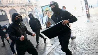 رسائل تحذيرية على هواتف "آيفون" المسروقة في فرنسا تفيد بتعطيل الأجهزة وتتبع مواقعها. 2 12d79ddd f132 45b8 ab4b edcd8be85727 16x9 1200x676